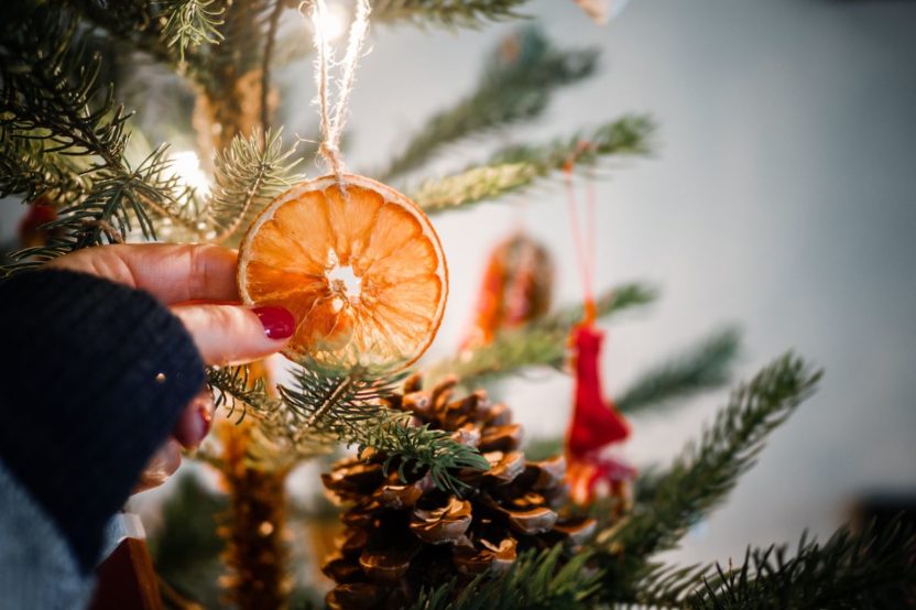 DIY – 5 idées pour décorer son sapin de Noël repérées sur Pinterest